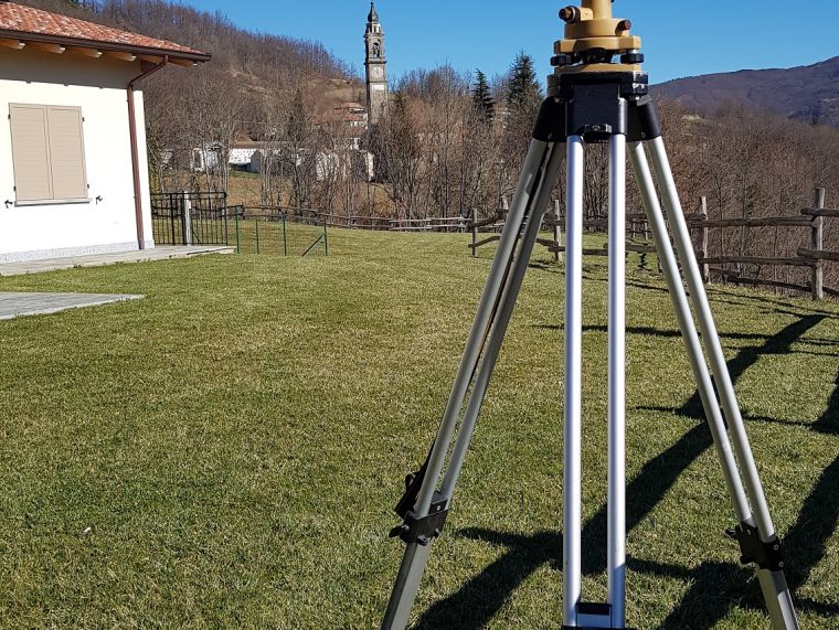 rilievo-gps-topcon-montagna-base